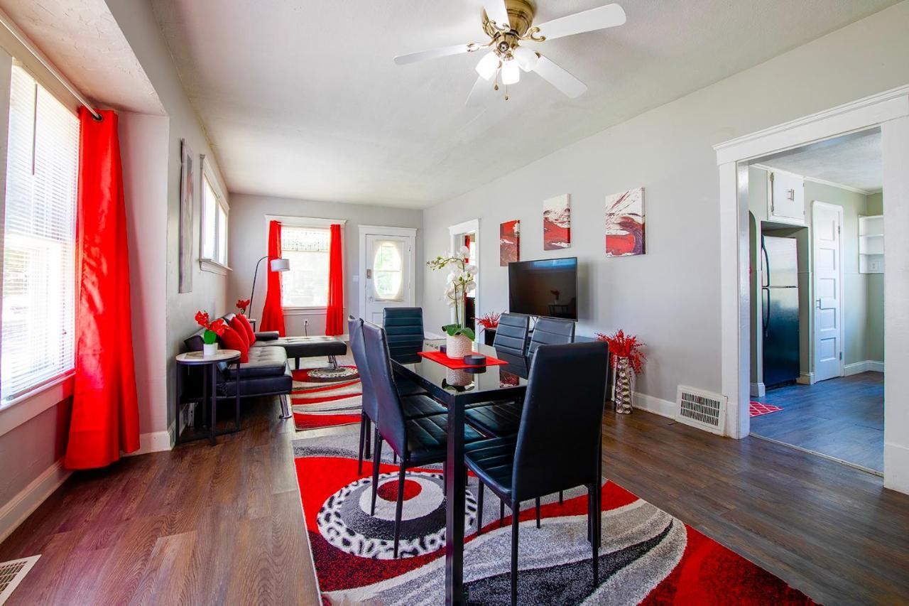 The Rubi Lounge - Spacious Brooklyn Centre Modern Escape Near Downtown With Parking, 300Mb Wifi & Self Check-In Cleveland Luaran gambar